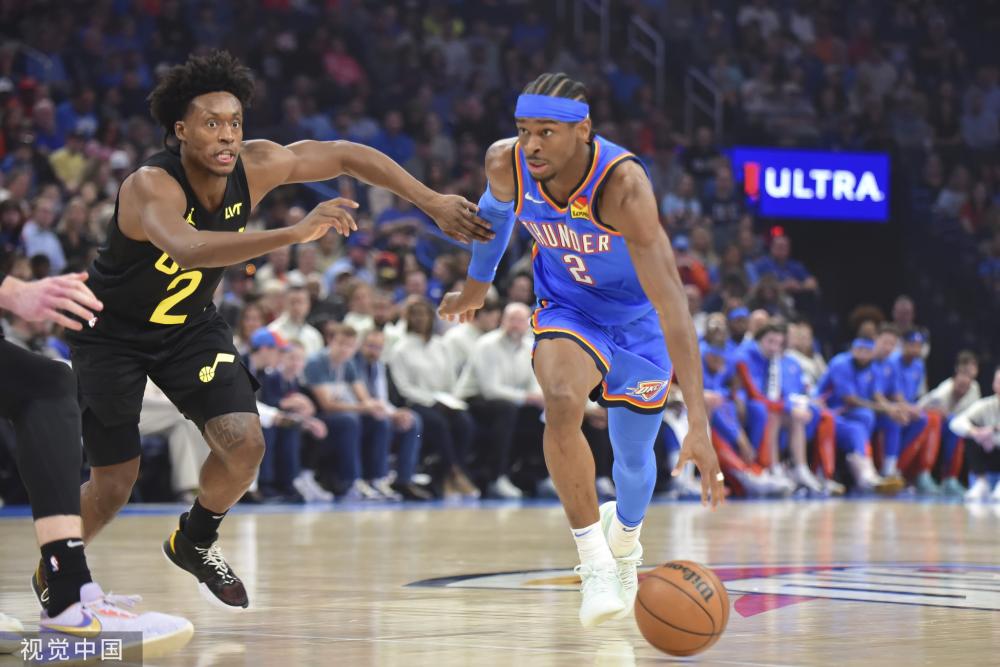 埃泽几乎扛 埃泽几乎扛