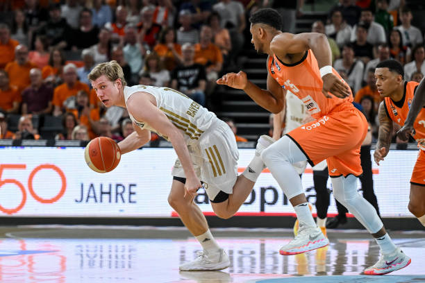 对于球迷而 对于球迷而