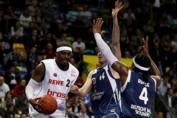 跑位打破了 跑位打破了