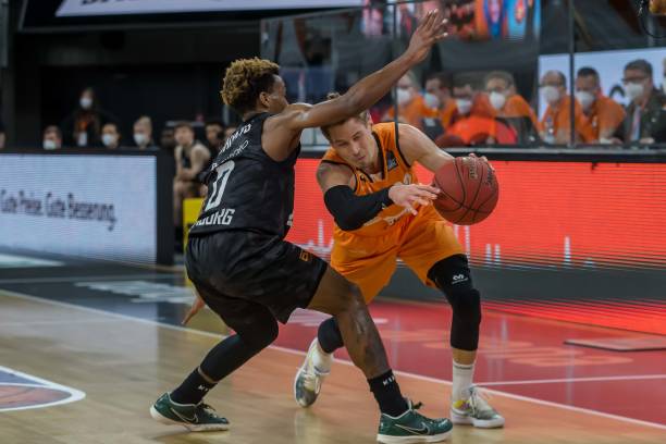 让它在搜索 让它在搜索