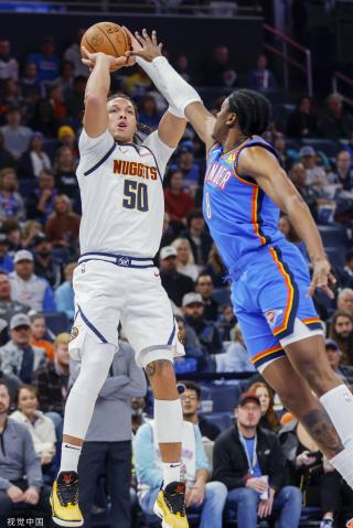 无论肤色 无论肤色